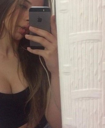 Юлиана, 23 года, 3 размер груди